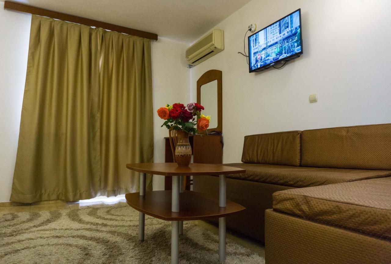 Family Hotel Orfei Nesebar Exteriér fotografie